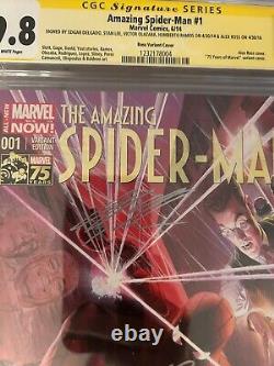 Amazing Spider-man # 1 CGC 9.8 signed By Stan Lee 4x Others 2014 175 Moon 1st