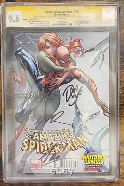 Amazing Spiderman 700 & Superior Spiderman 1 CGC SS 9.6 9.8 4x Stan Lee Midtown