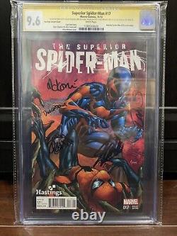 Comic Spiderman signé Stan Lee CGC Superior Spider-man #17 Hastings Variant