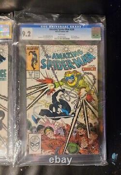 Spider-Man Incroyable #298 et #299 CGC. 1er McFarlane ASM. #298 signé par Stan Lee
