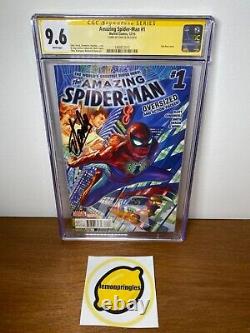 Spider-Man Incroyable n ° 1 CGC 9.6 HAUTE NOTE Marvel CLÉ Signature Series Stan Lee