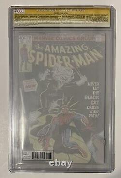 Spider-man étonnant #640 Cgc 9.8 Signé par Stan Lee Couverture variante des Femmes de Marvel
