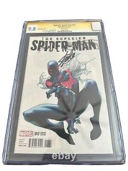 Spider-man supérieur #17 Variante Coipel CGC 9,8. Signé par Stan Lee