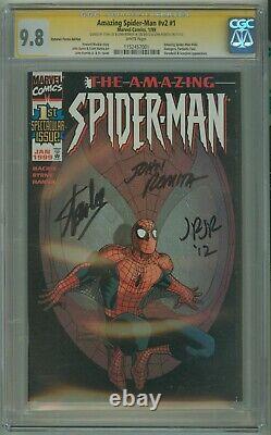 Translate this title in French: AMAZING SPIDER-MAN #1 DF VAR CGC 9.8 SIGNATURE SERIES x3 STAN LEE ROMITA SR JR

Spider-Man Incroyable #1 DF VAR CGC 9.8 SÉRIE SIGNATURE x3 STAN LEE ROMITA SR JR